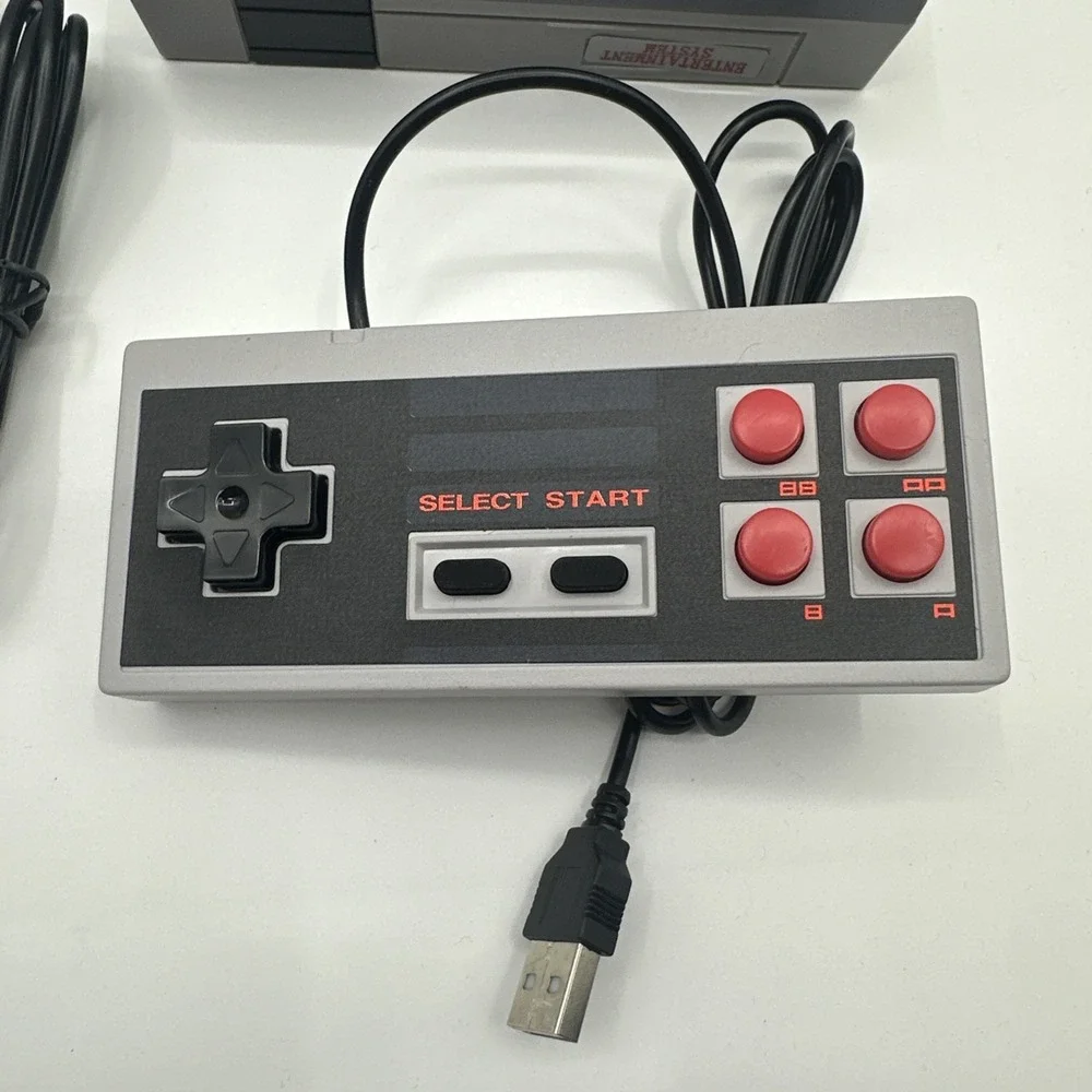 Journeyman Classic Games Built-In Retro Game Station U19 Open Box 2 Controllers